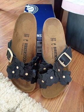 Birkenstock Black Floral Sandals, 37, Narrow Fit, Like New